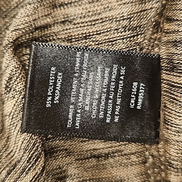 💕SANCTUARY💕 Gold Foil Tank Top with Back Slit Small S NWT - Picture 14 of 15